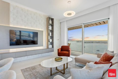 Apartment in Dubai Harbour, Dubai 2 bedrooms, 146.5 sq.m. № 41855 - photo 2