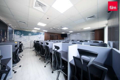 Office in Business Bay, Dubai 107.5 sq.m. № 59816 - photo 6