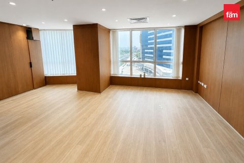 Bureau à Dubai, 90 m², № 134774 - photo 2
