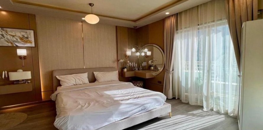 Apartment in Dubai 1 bedroom, 69.4 sq.m. № 109118