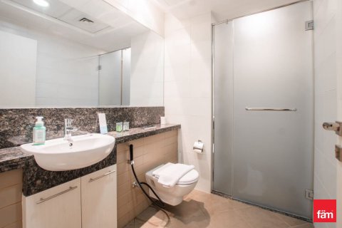 Apartment in Business Bay, Dubai 1 bedroom, 105.9 sq.m. № 109123 - photo 10