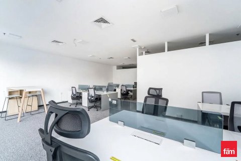 Oficina en Business Bay, Dubai, 145.9 m², № 109121 - foto 8