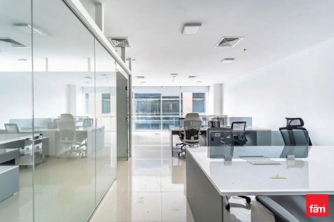 Oficina en Business Bay, Dubai, 145.9 m², № 109121 - foto 2