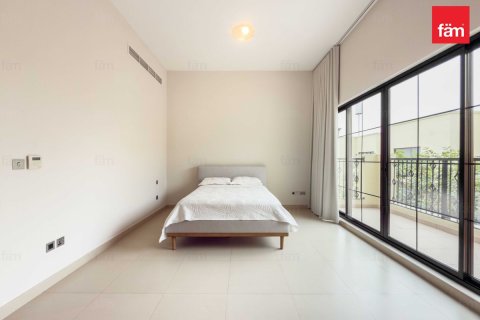 Villa in Dubai 4 bedrooms, 469.3 sq.m. № 97671 - photo 10