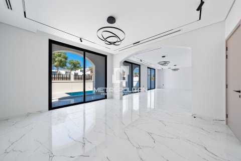 Villa in Al Furjan, Dubai 5 bedrooms, 520 sq.m. № 74123 - photo 4