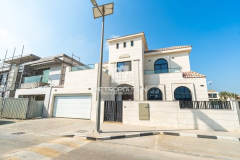 Villa in Al Furjan, Dubai 5 bedrooms, 520 sq.m. № 74123 - photo 23