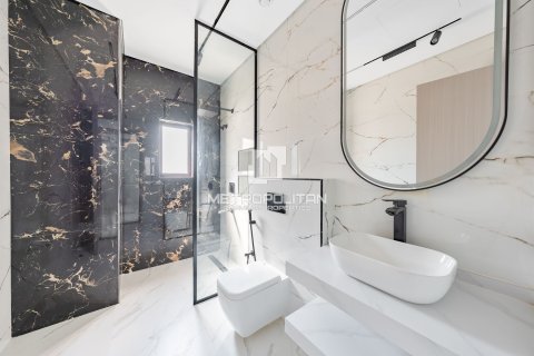 Villa in Al Furjan, Dubai 5 bedrooms, 520 sq.m. № 74123 - photo 22