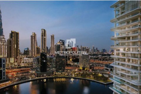 Penthouse in Business Bay, Dubai 3 bedrooms, 585 sq.m. № 74124 - photo 15