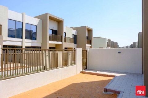 Villa en Dubai, 4 dormitorios, 241.7 m², № 109886 - foto 3