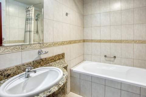 Appartement à Princess Tower, Dubai Marina, Dubai, 2 chambres, 121.21 m², № 136523 - photo 14