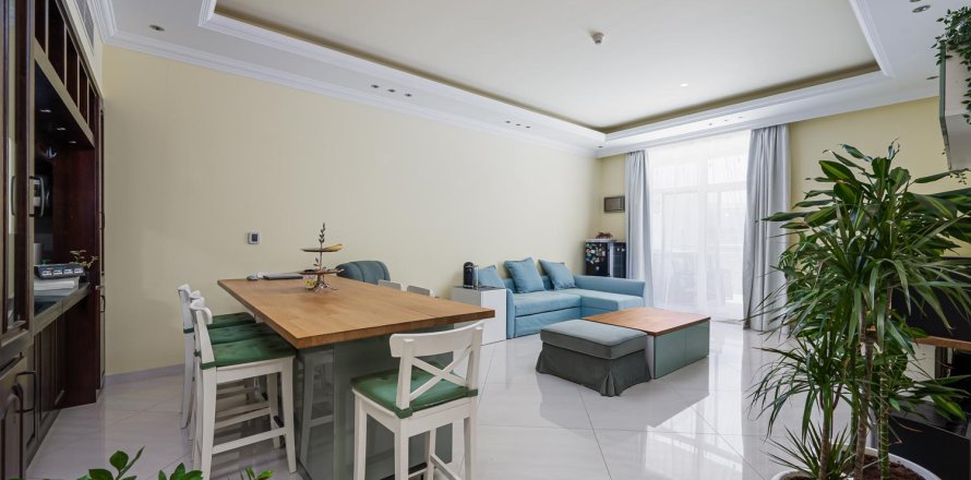 Квартира в Motor City, Дубай, 3 спальни, 231.24м², № 136522