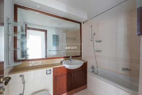 Снять в аренду квартиру в Дубай Марине, Дубай: 2 спальни, 159.3м², № 46569 - фото 12