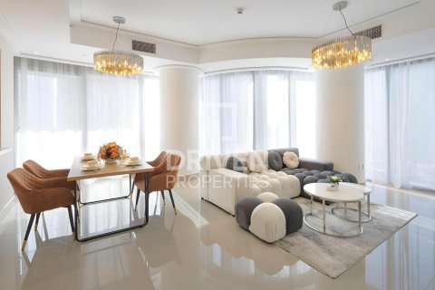 Apartment in Downtown Dubai (Downtown Burj Dubai), Dubai 2 bedrooms, 159.51 sq.m. № 128460 - photo 2