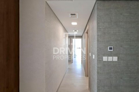 Apartamento en Jumeirah Village Circle, Dubai, 3 dormitorios, 121.89 m², № 128464 - foto 10