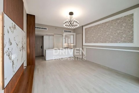 Apartamento en Jumeirah Village Circle, Dubai, 3 dormitorios, 121.89 m², № 128464 - foto 3