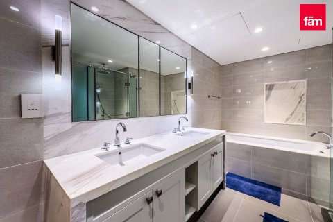 Купить квартиру в Даунтаун Дубай (Даунтаун Бурдж Дубай), Дубай: 3 спальни, 189.5м², № 91770 - фото 21