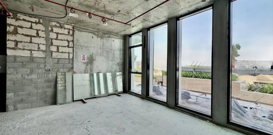 Bureau à Dubai, 48.1 m², № 91771