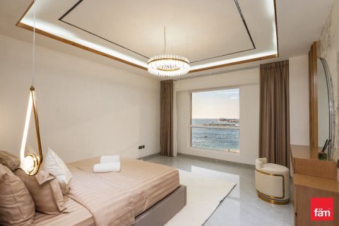 Купить квартиру в Дубае: 4 спальни, 334.4м², № 91762 - фото 7