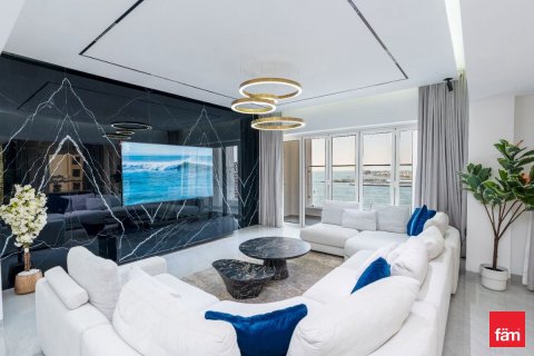 Купить квартиру в Дубае: 4 спальни, 334.4м², № 91762 - фото 11