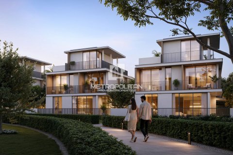 Купить виллу в Дубай Инвестмент Парке, Дубай: 4 спальни, 309м², № 74095 - фото 2
