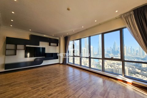 Apartment in South Ridge, Downtown Dubai (Downtown Burj Dubai), Dubai 2 bedrooms, 152 sq.m. № 74094 - photo 2