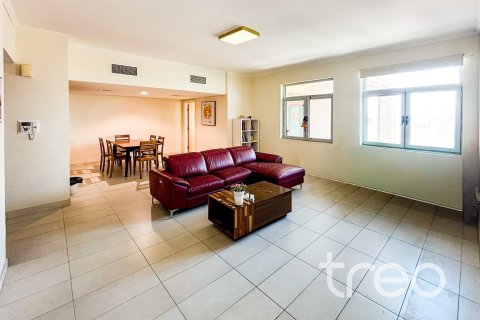 Снять в аренду квартиру в Greens, Дубай: 2 спальни, 124.77м², № 120038 - фото 4