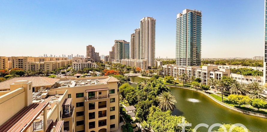Квартира в Greens, Дубай, 2 спальни, 124.77м², № 120038