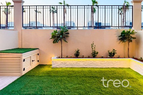 Таунхаус в Damac Lagoons, Дубай, 4 спальни, 211.35м², № 120040