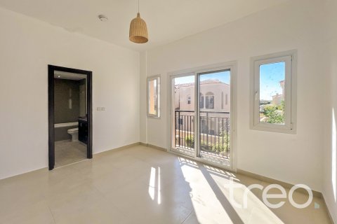 Villa in Bella Casa, Serena, Dubai 3 bedrooms, 196.58 sq.m. № 120039 - photo 10
