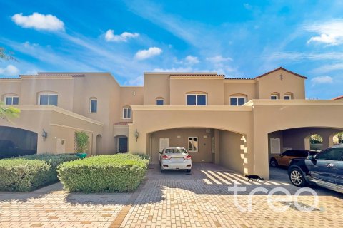 Villa in Bella Casa, Serena, Dubai 3 bedrooms, 196.58 sq.m. № 120039