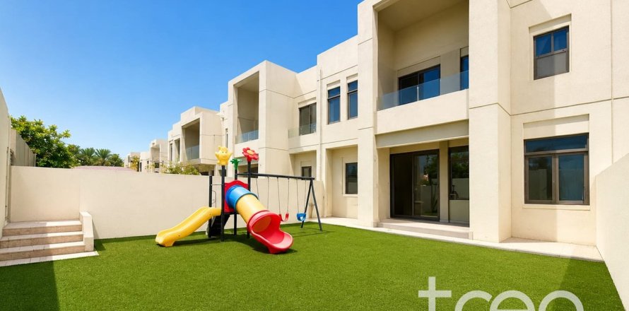 Townhouse in Mira Oasis 2, Reem, Dubai 3 bedrooms, 234.3 sq.m. № 120037