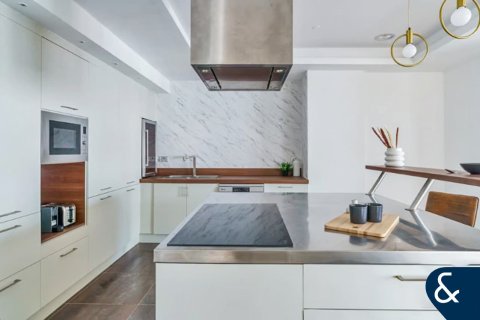 Appartement à Jumeirah Lake Towers, Dubai, 5 chambres, 479 m², № 75751 - photo 27