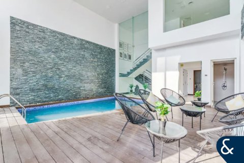 Appartement à Jumeirah Lake Towers, Dubai, 5 chambres, 479 m², № 75751 - photo 17