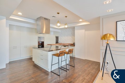 Appartement à Jumeirah Lake Towers, Dubai, 5 chambres, 479 m², № 75751 - photo 4