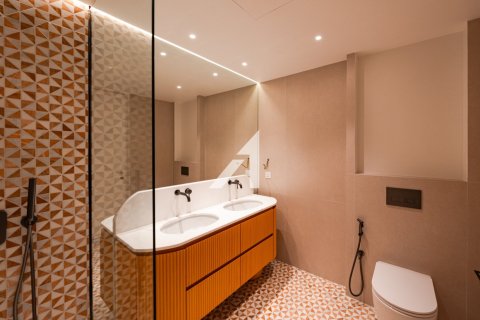 Apartamento en Dubai, 2 dormitorios, 126.8 m², № 64585 - foto 9