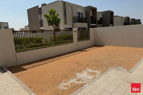 Townhouse in Dubai 4 bedrooms, 268.1 sq.m. № 58848 - photo 6