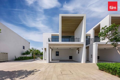 Villa in Dubai 3 bedrooms, 141.1 sq.m. № 58854 - photo 1