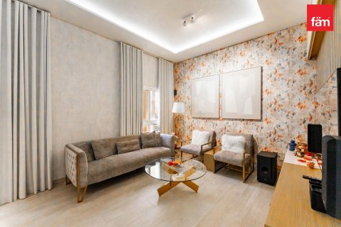 Купить квартиру в Дубае: 2 спальни, 93.4м², № 114503 - фото 4