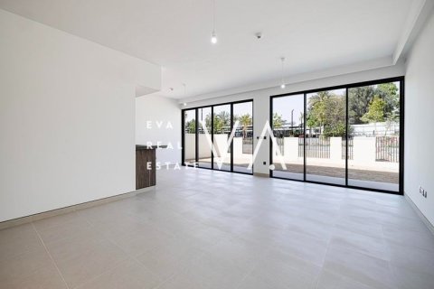 Villa in Dubai 4 bedrooms, 405 sq.m. № 52701 - photo 9