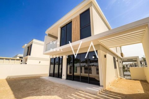 Villa in Dubai 4 bedrooms, 405 sq.m. № 52701 - photo 22