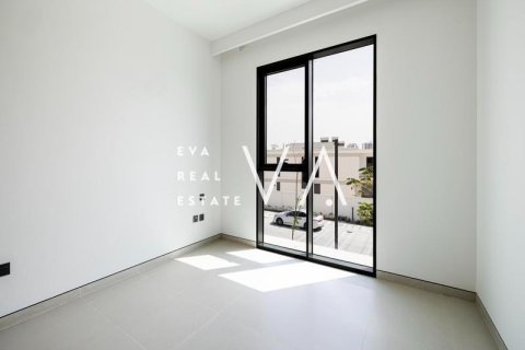 Villa in Dubai 4 bedrooms, 405 sq.m. № 52701 - photo 14