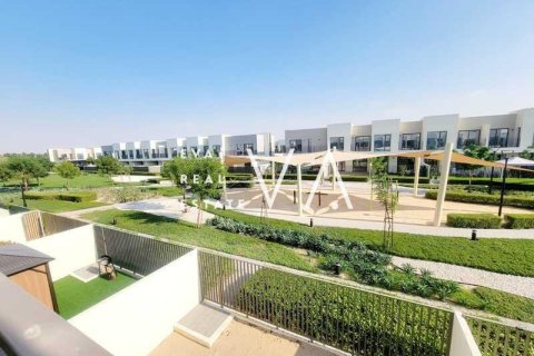 Townhouse in Dubai South (Dubai World Central), Dubai 3 bedrooms, 144.27 sq.m. № 52703 - photo 12