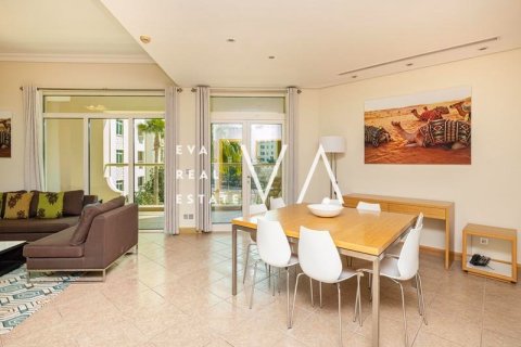 Apartment in Palm Jumeirah, Dubai 1 bedroom, 116.31 sq.m. № 52705 - photo 13