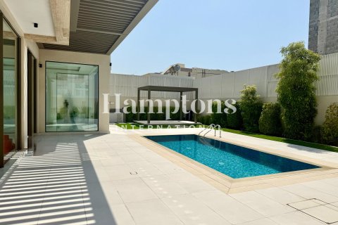 Villa in Al Barsha 1, Al Barsha, Dubai 4 bedrooms, 853.77857000 sq.m. № 123238 - photo 16