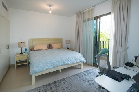 Villa in Town Square, Dubai 3 bedrooms, 211.54013100 sq.m. № 123234 - photo 8