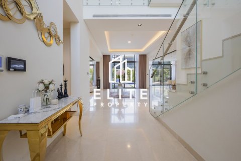 Villa en Golf Place, Dubai Hills Estate, Dubai, 5 dormitorios, 660 m², № 121555 - foto 2