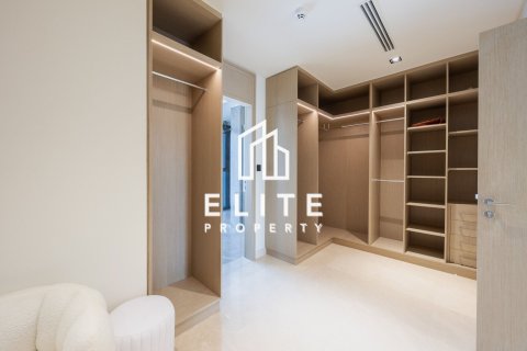 Villa en Golf Place, Dubai Hills Estate, Dubai, 5 dormitorios, 660 m², № 121555 - foto 15