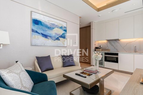 Apartment in Jumeirah Beach Residence, Dubai 1 bedroom, 115 sq.m. № 65840 - photo 1
