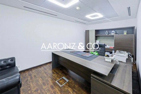 Bureau à Jumeirah Lake Towers, Dubai, 118 m², № 84430 - photo 6