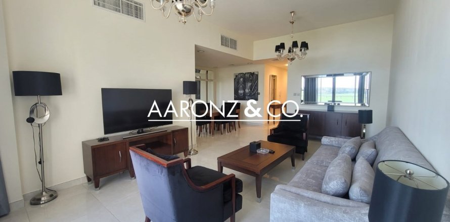 Appartement à Meydan Avenue, Dubai, 2 chambres, 143 m², № 84429